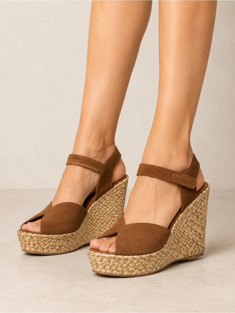 Pedro García Brown Suede Woven Wedge Sandals Boho Mediterranean Resort Size 37.5 - Picture 1 of 13